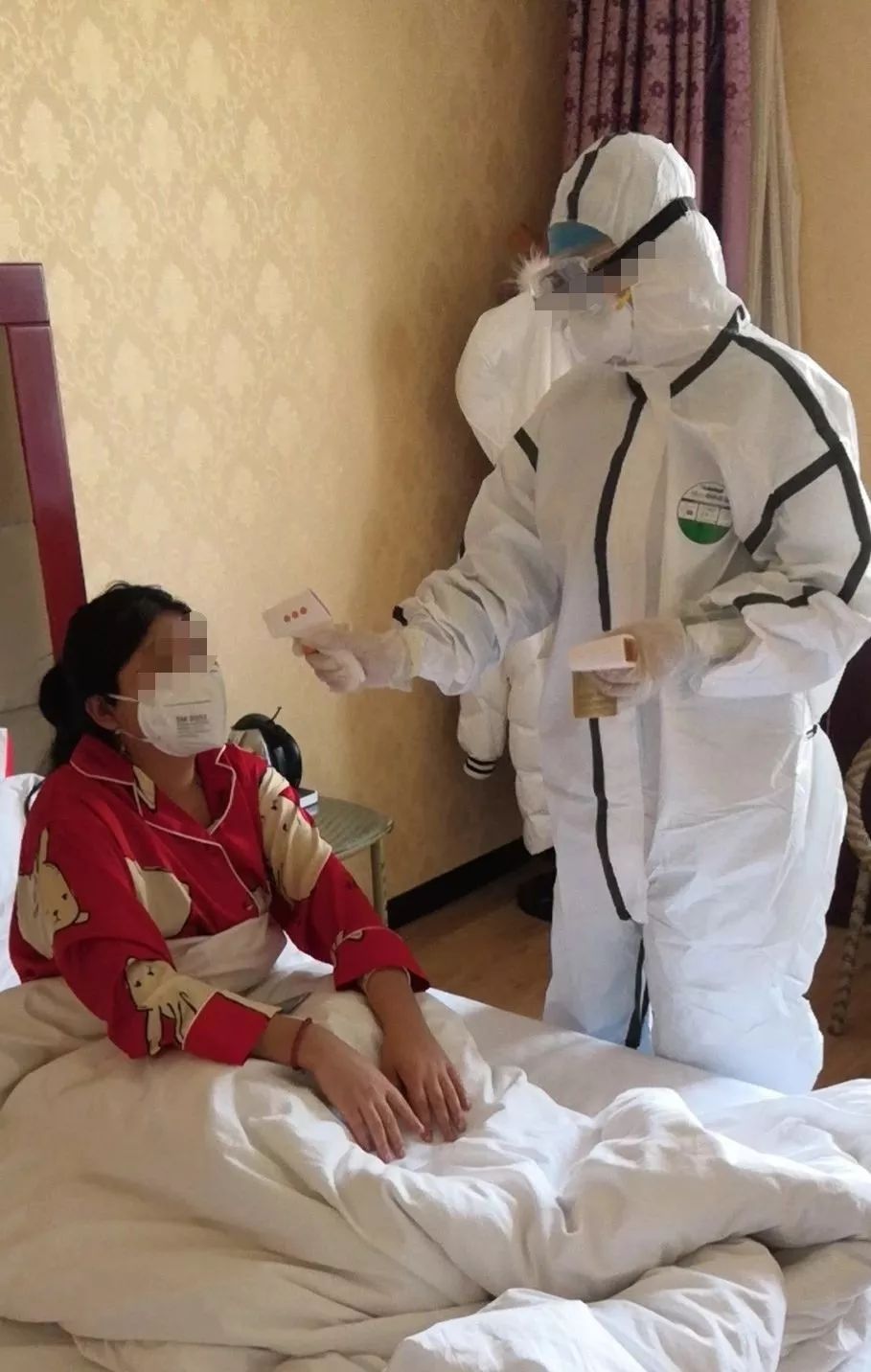 “北京一夫妻隔离超12天后感染” 夫妻一起隔离钱怎么收费？-第1张图片